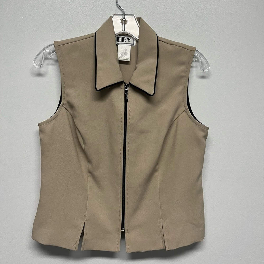 Vintage Zip Up Sleeveless Top